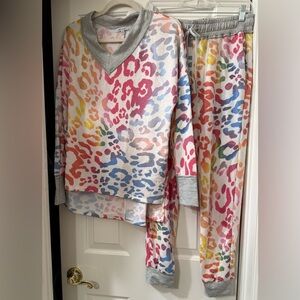 White Birch Multicolor Leopard Print Women’s Lounge Set - Small NWT